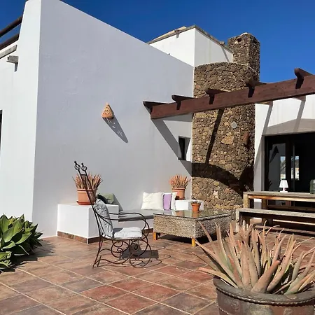 Aria Villa Lajares